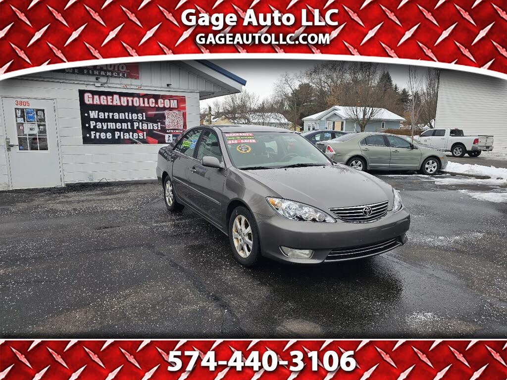 2005 Toyota Camry LE FWD