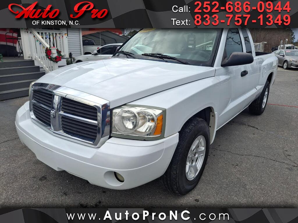 2006 Dodge Dakota SLT Club Cab RWD