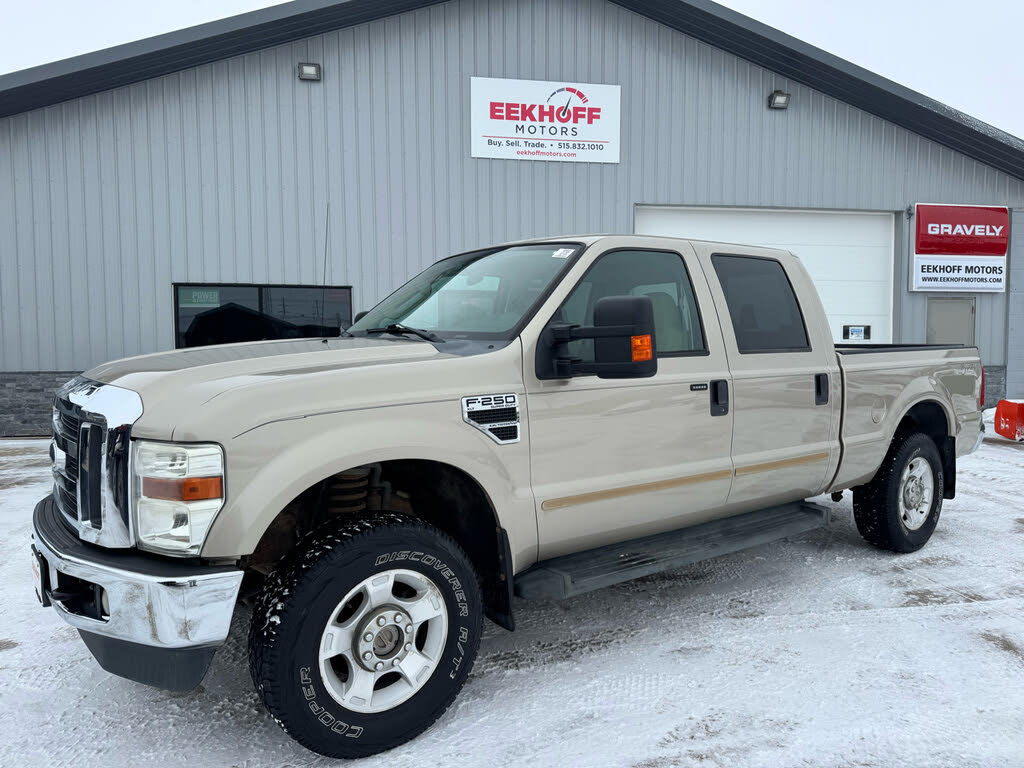 2009 Ford F-250 Super Duty XLT Crew Cab 4WD