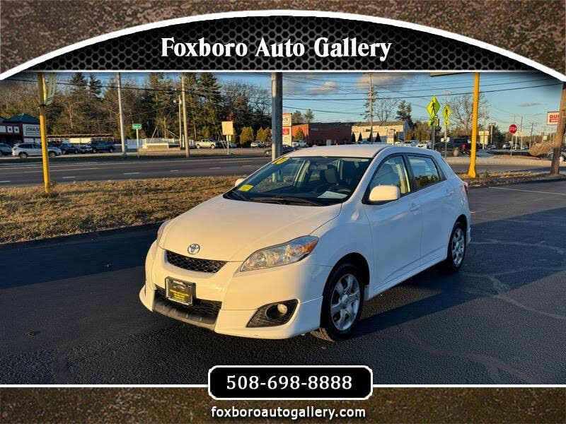 2010 Toyota Matrix Base