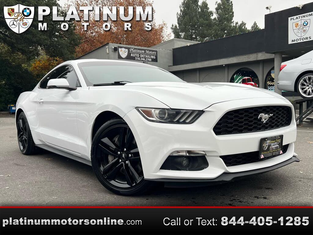 2016 Ford Mustang EcoBoost Premium Coupe RWD