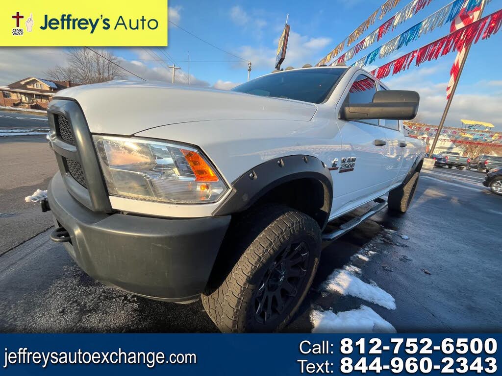 2016 RAM 2500 Tradesman Crew Cab LB 4WD