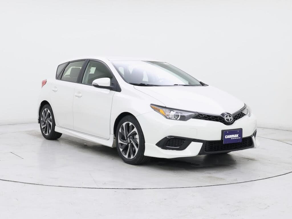 2016 Scion iM Base