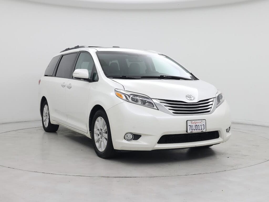 2016 Toyota Sienna Limited 7-Passenger