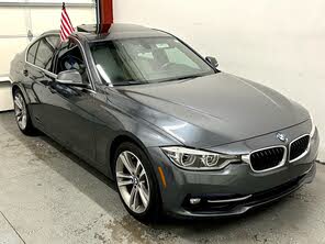 BMW 3 Series 330i Sedan RWD