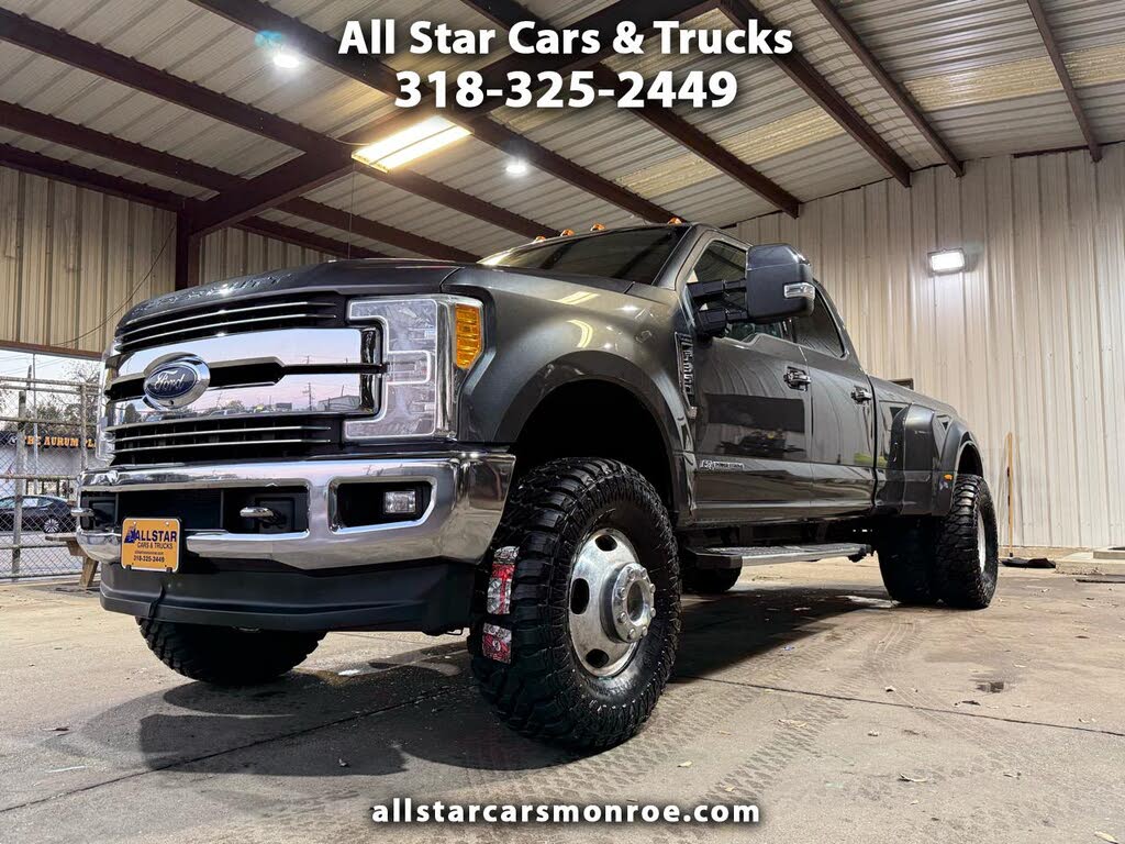 2017 Ford F-350 Super Duty Lariat Crew Cab LB DRW 4WD