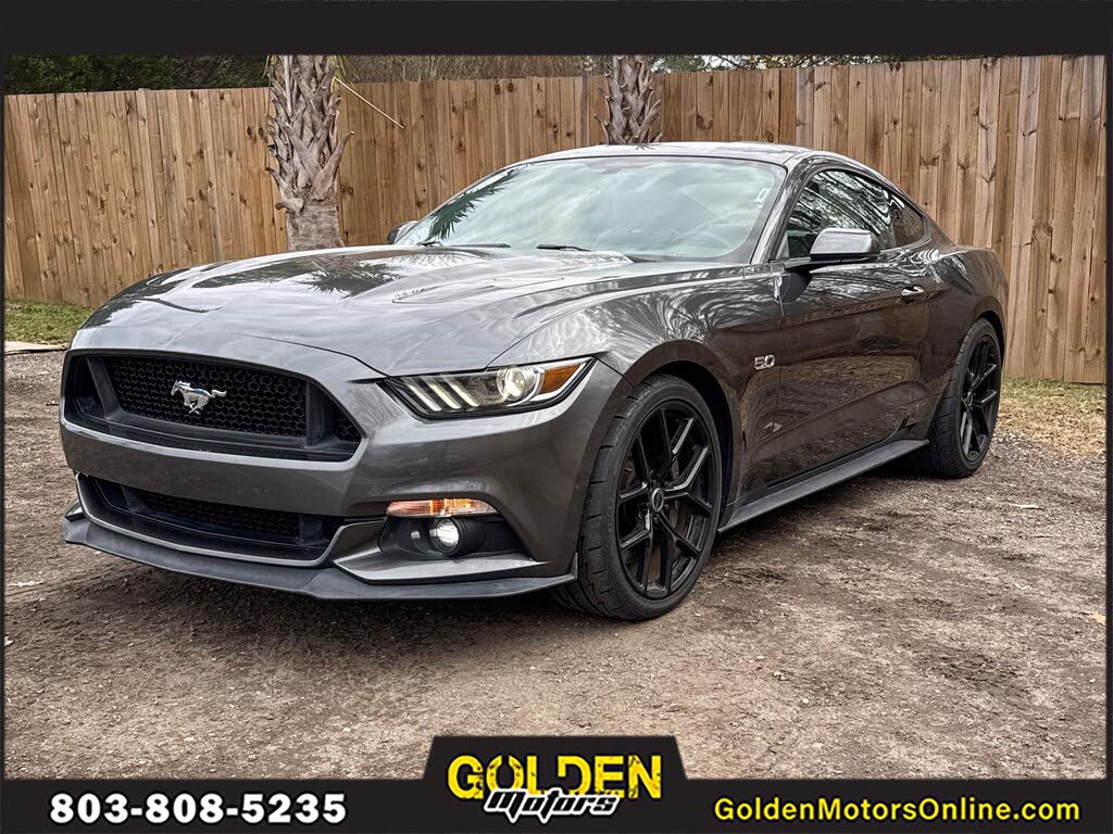2017 Ford Mustang GT Premium Coupe RWD