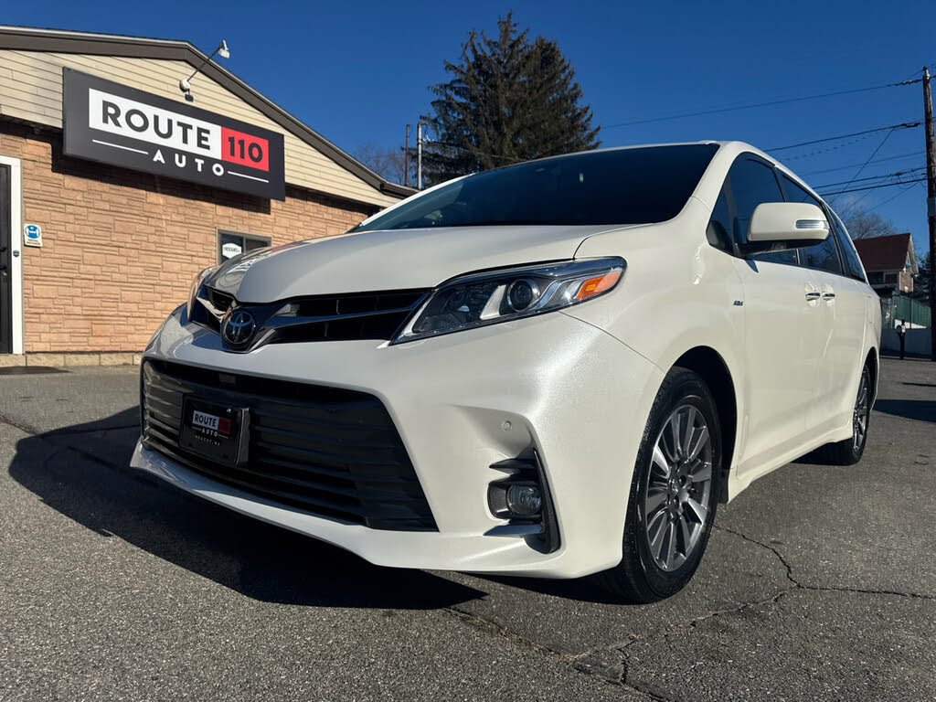 2018 Toyota Sienna Limited 7-Passenger AWD