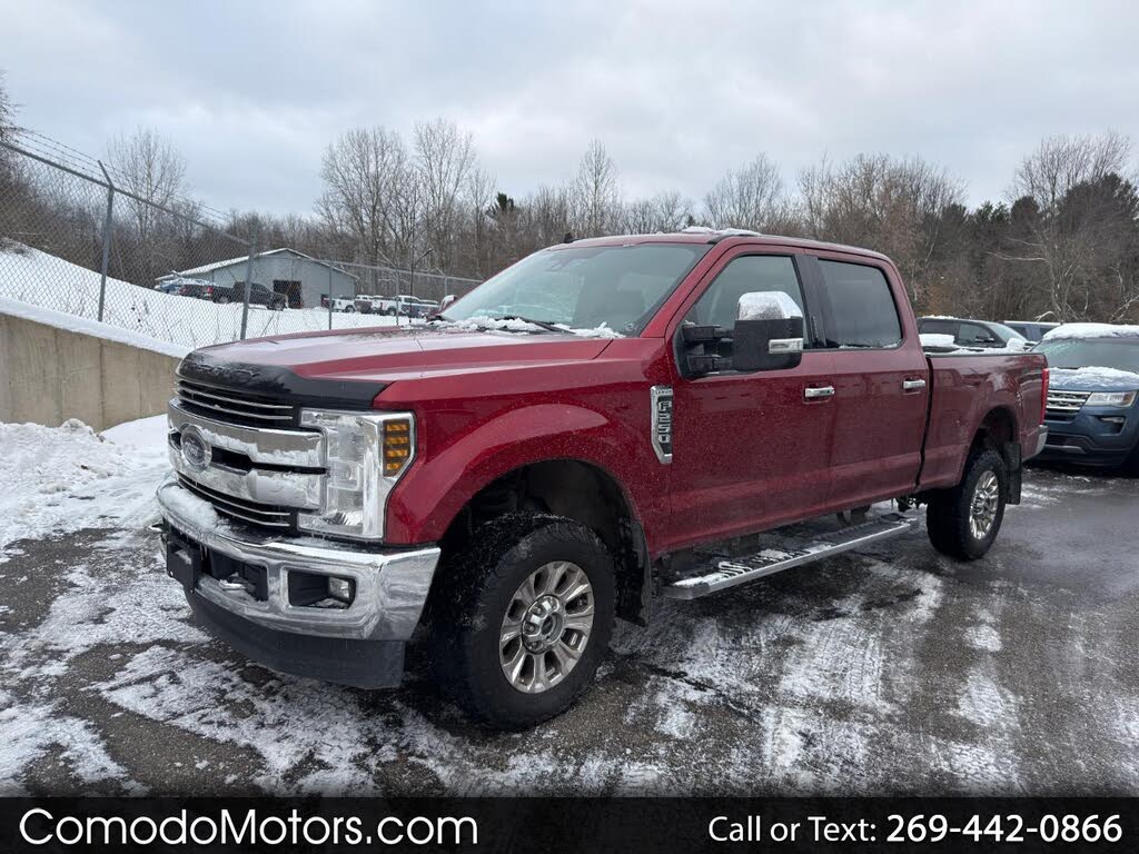 2019 Ford F-250 Super Duty Lariat Crew Cab 4WD
