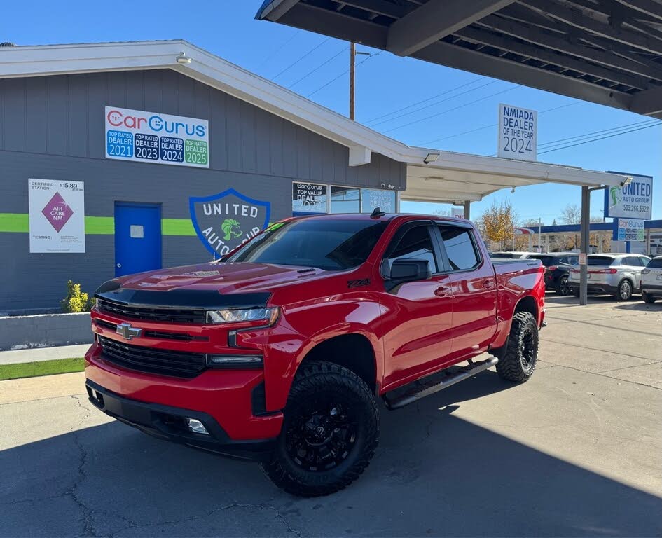 2020 Chevrolet Silverado 1500 RST Crew Cab 4WD