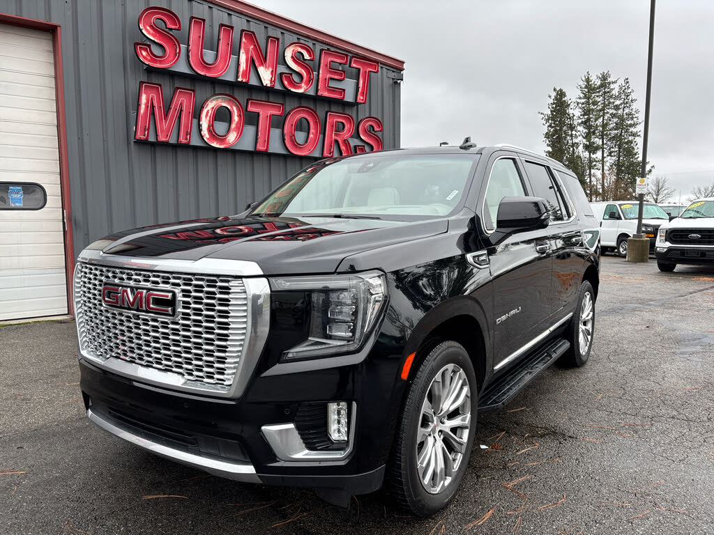 2022 GMC Yukon Denali 4WD