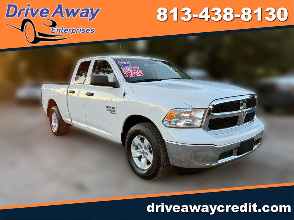 2024 RAM 1500 Classic SLT Quad Cab 4WD