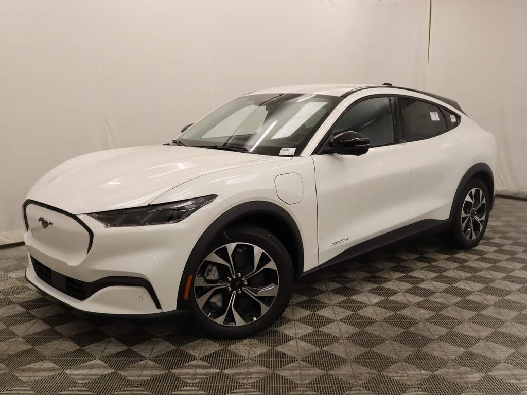 2025 Ford Mustang Mach-E Select RWD