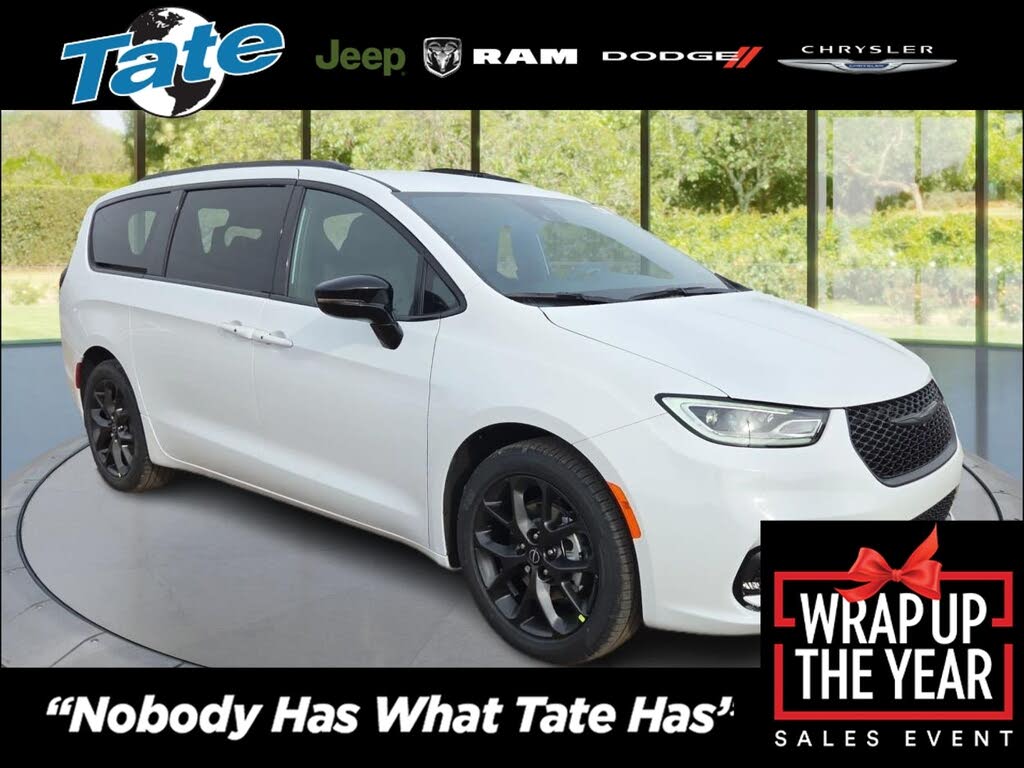 2026 Chrysler Pacifica Select FWD