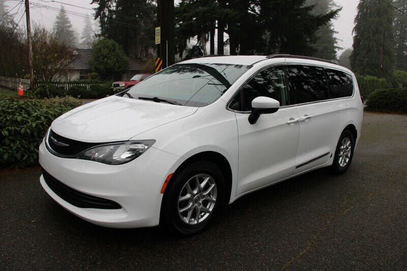 2020 Chrysler Voyager LXi FWD