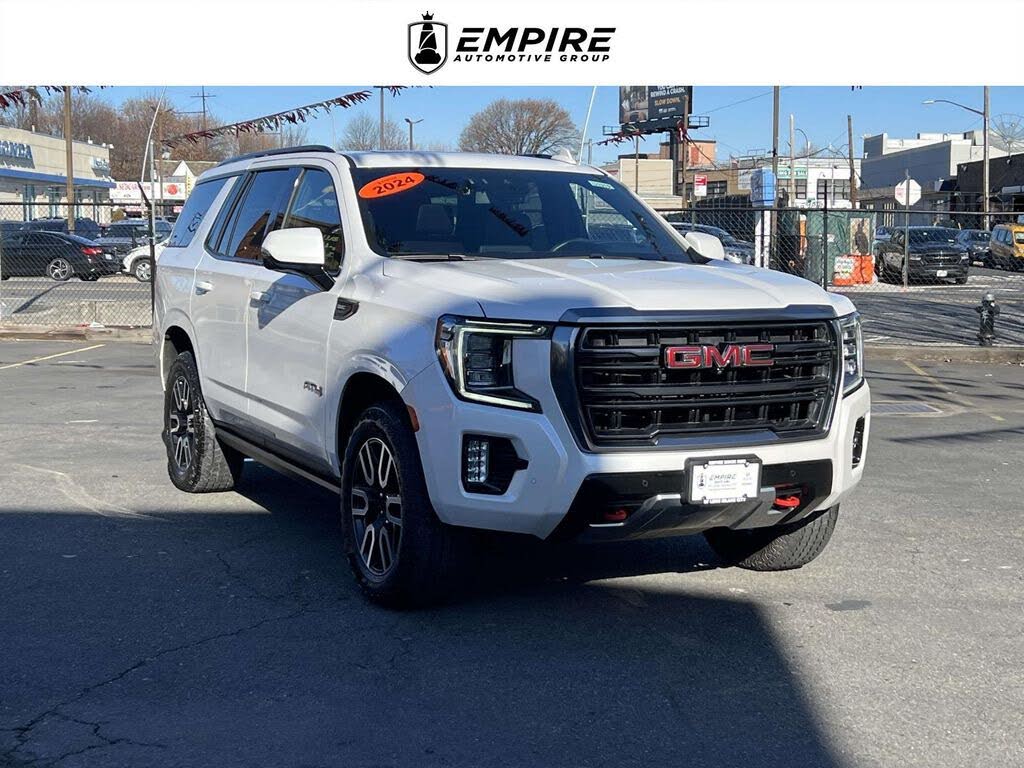 2024 GMC Yukon AT4 4WD