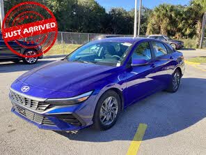 Hyundai Elantra SEL FWD