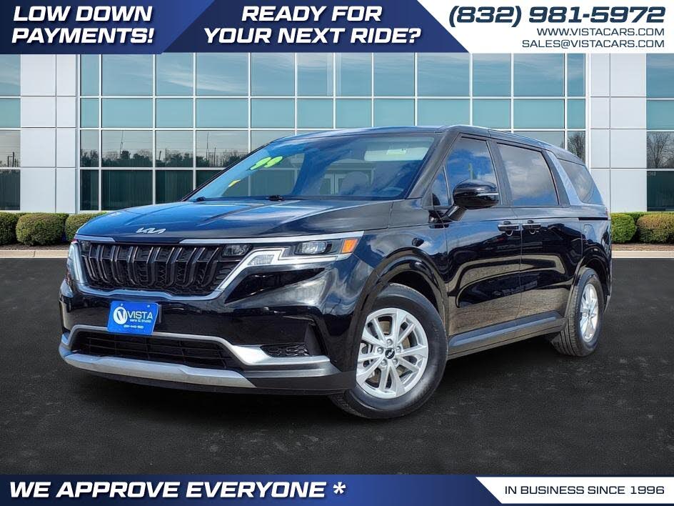 2024 Kia Carnival LX FWD