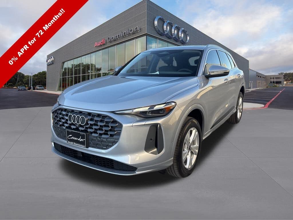 2025 Audi Q5 quattro Premium 40 TFSI