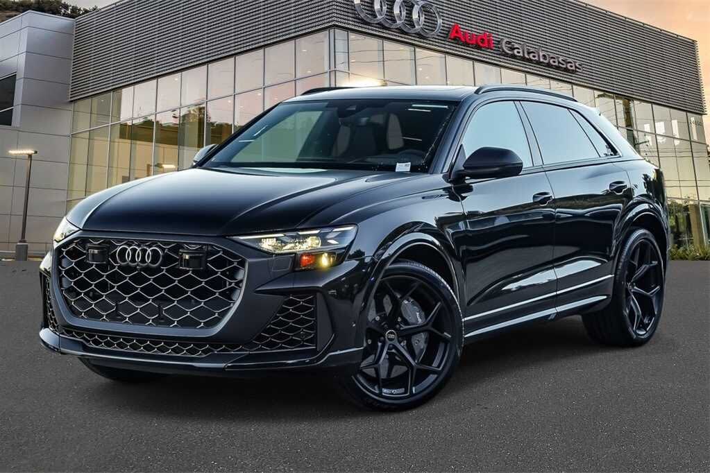 2025 Audi RS Q8 4.0T quattro Performance