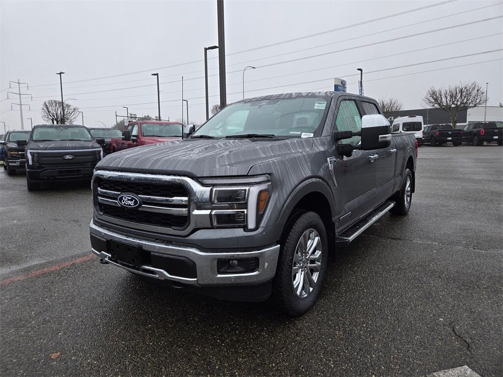 2025 Ford F-150 Lariat SuperCrew 4WD