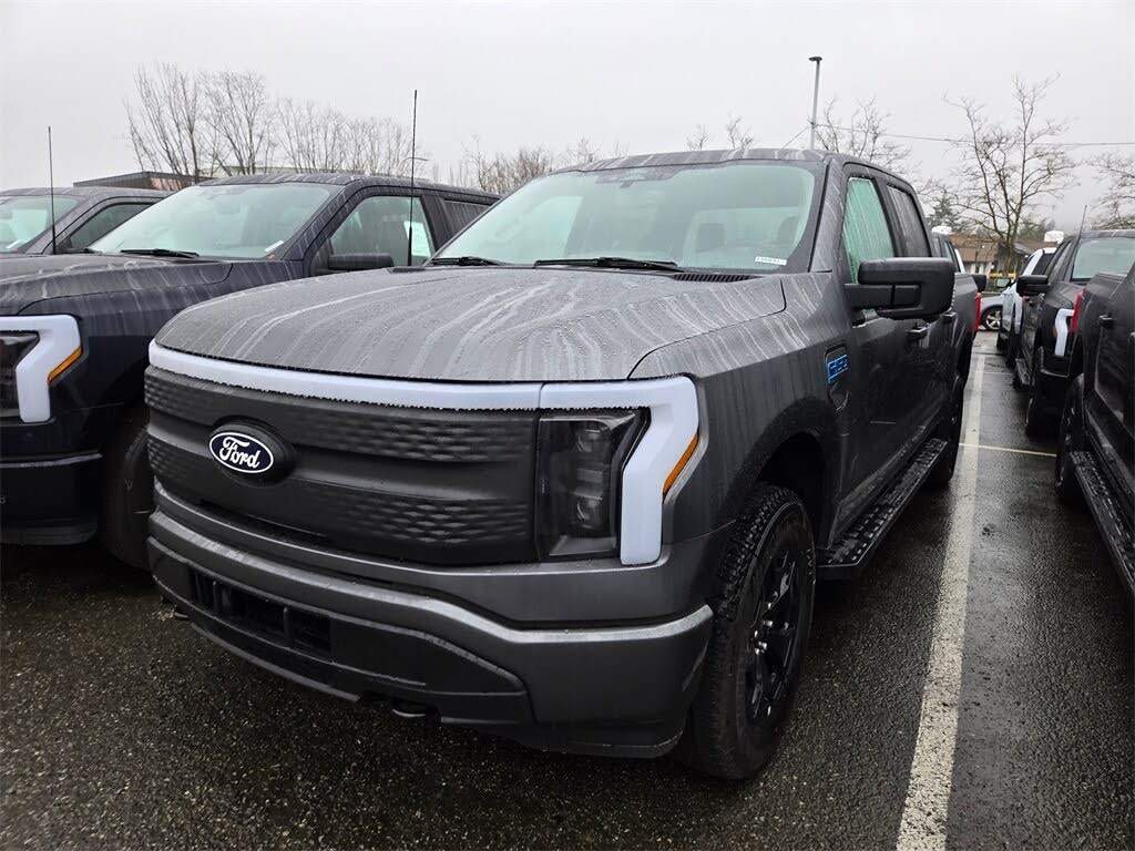 2025 Ford F-150 Lightning XLT SuperCrew AWD