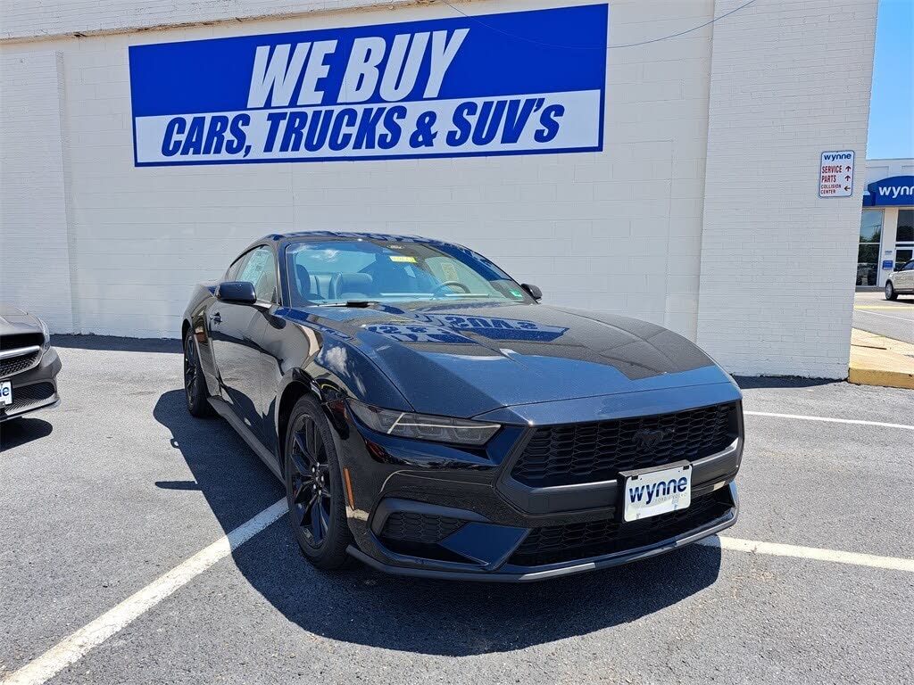 2025 Ford Mustang EcoBoost Fastback RWD