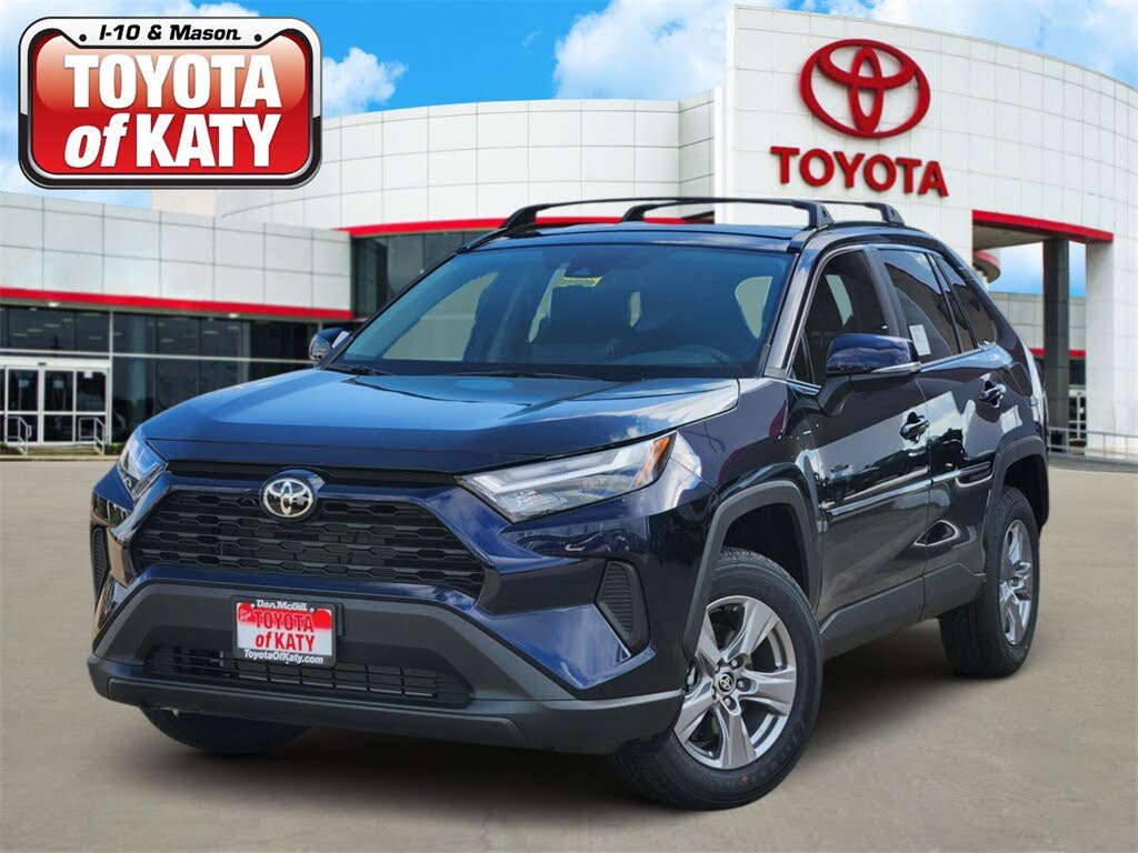 2025 Toyota RAV4 XLE FWD