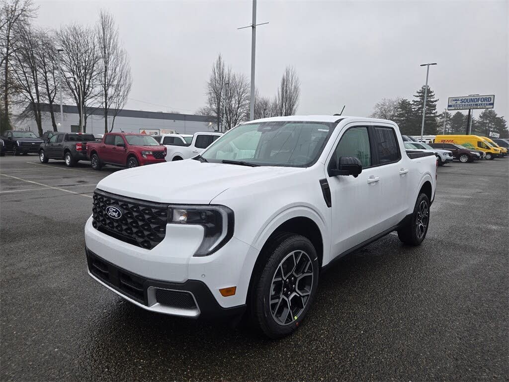 2026 Ford Maverick Lariat SuperCrew AWD
