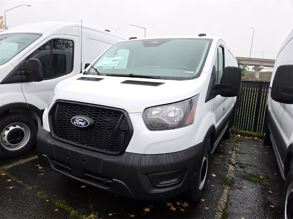 2026 Ford Transit Cargo 250 Low Roof RWD