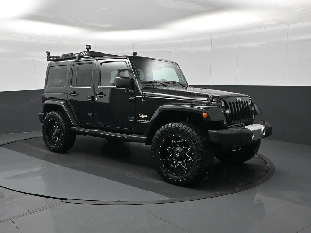 2015 Jeep Wrangler Unlimited Sahara 4WD