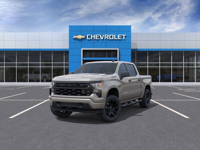 2026 Chevrolet Silverado 1500 Custom Crew Cab 4WD