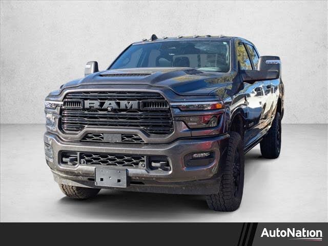 2025 RAM 3500 Laramie Crew Cab 4WD