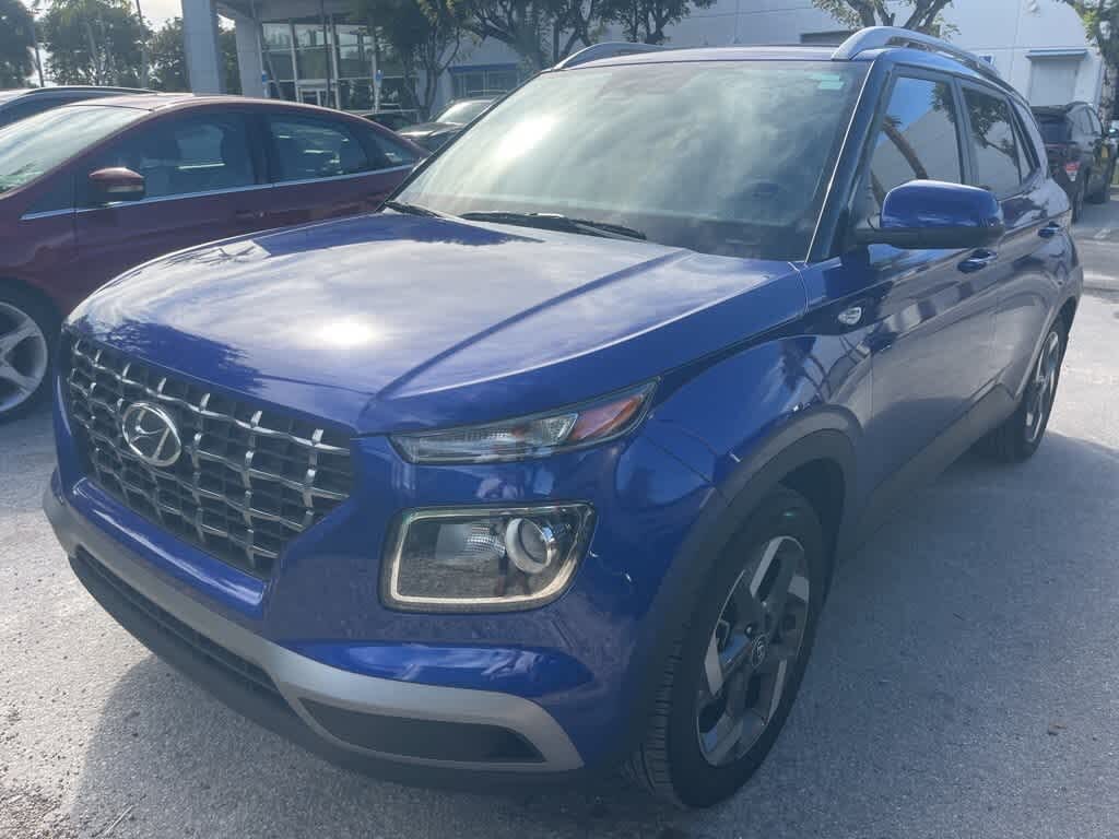 2023 Hyundai Venue SEL FWD