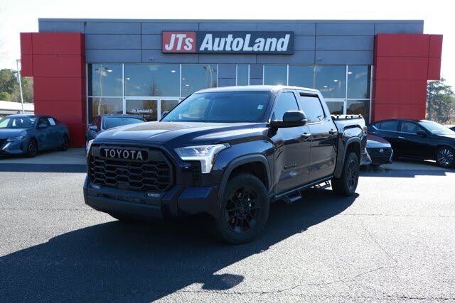2022 Toyota Tundra SR5 CrewMax Cab 4WD