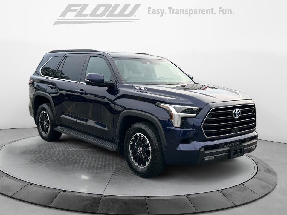 2023 Toyota Sequoia SR5 4WD