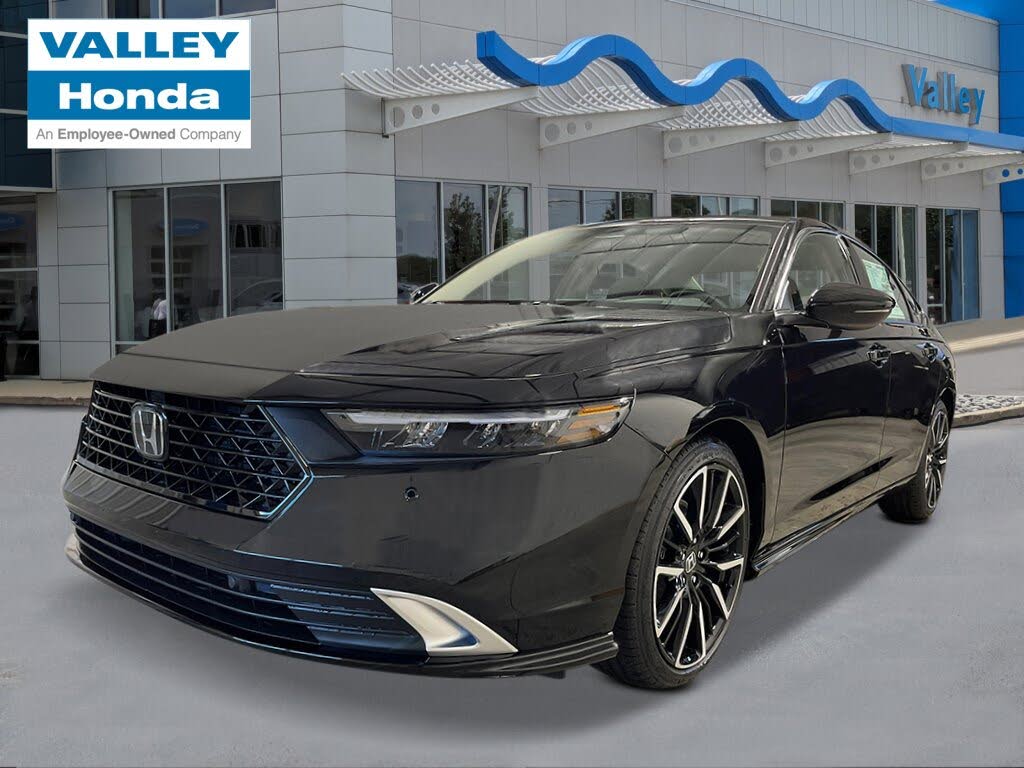 2025 Honda Accord Hybrid Touring FWD