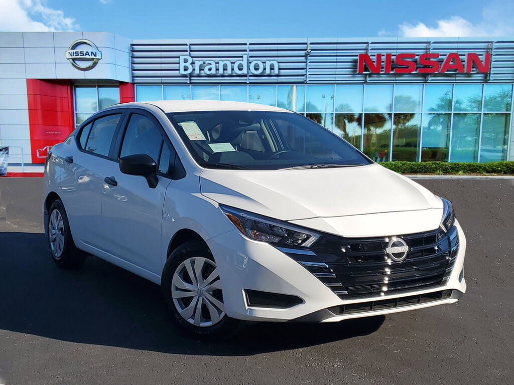 2025 Nissan Versa S FWD