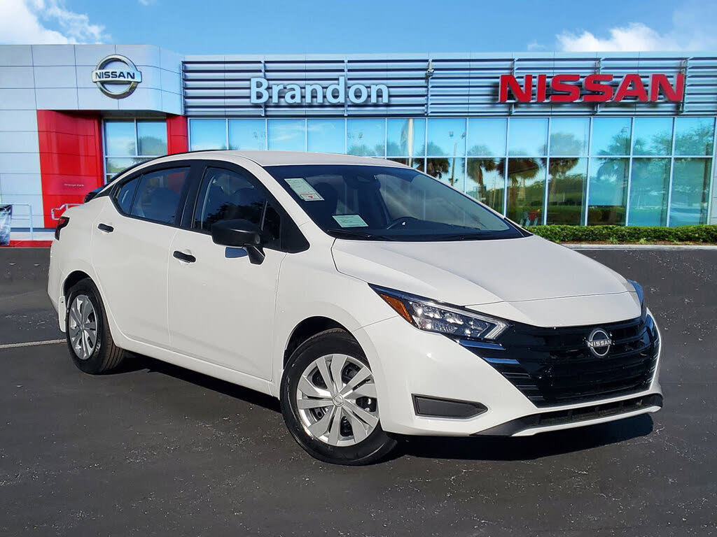 2025 Nissan Versa S FWD