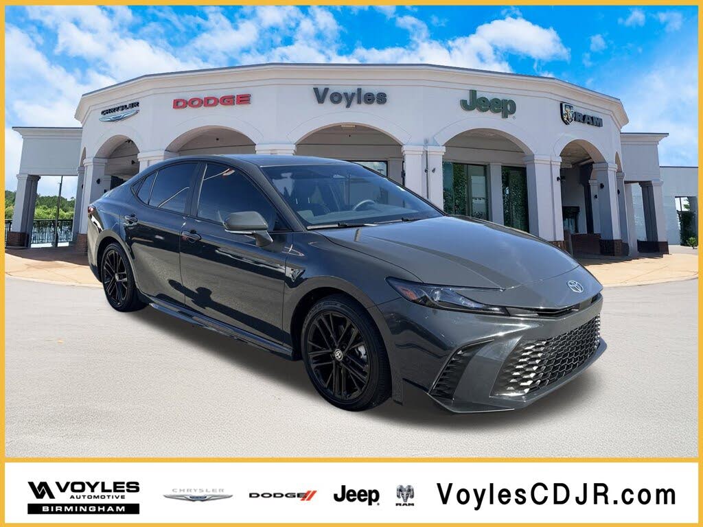 2025 Toyota Camry XSE FWD