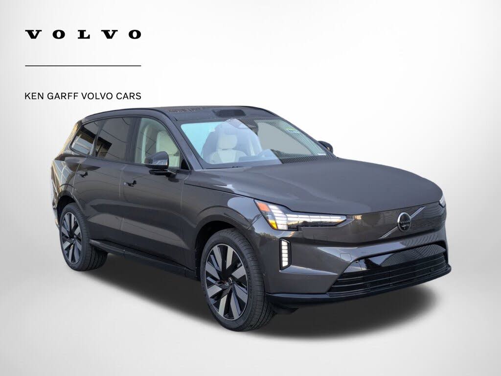 2025 Volvo EX90 Twin Plus 6-Passenger eAWD