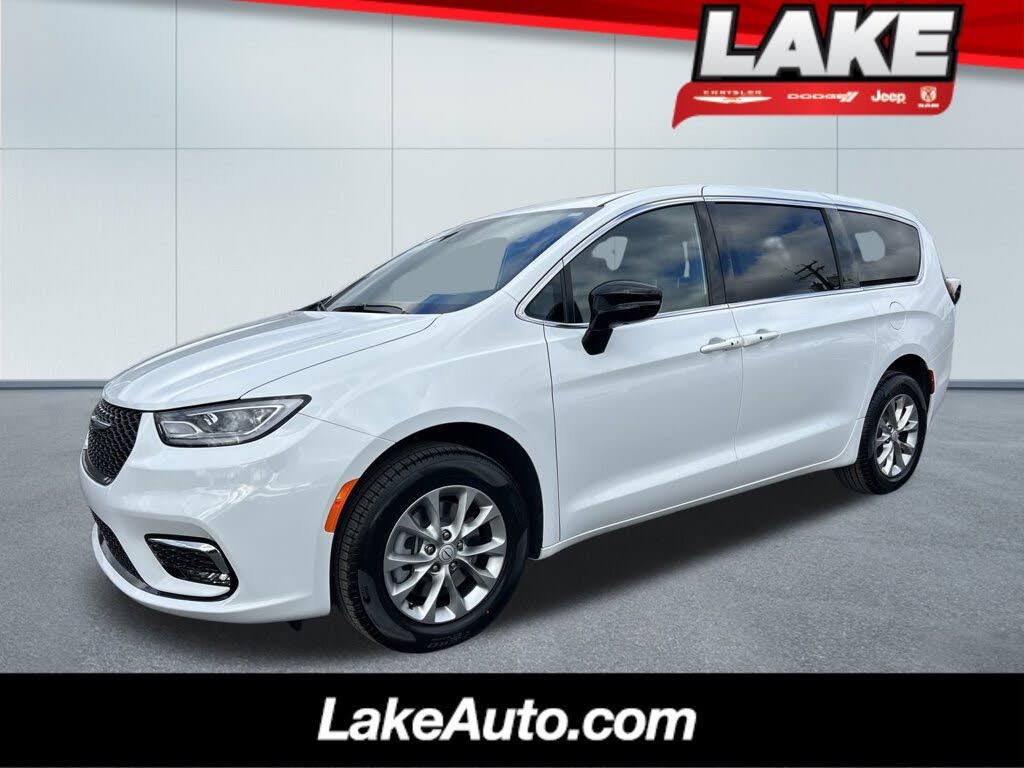 2026 Chrysler Pacifica Limited AWD