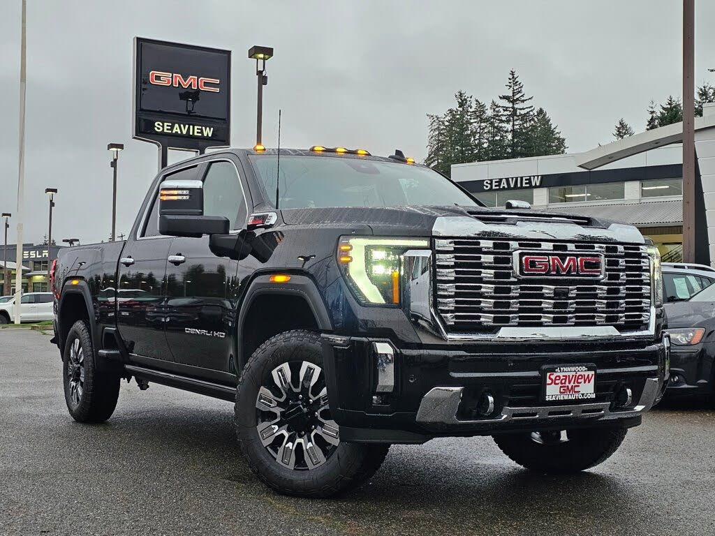 2026 GMC Sierra 2500HD Denali Crew Cab 4WD