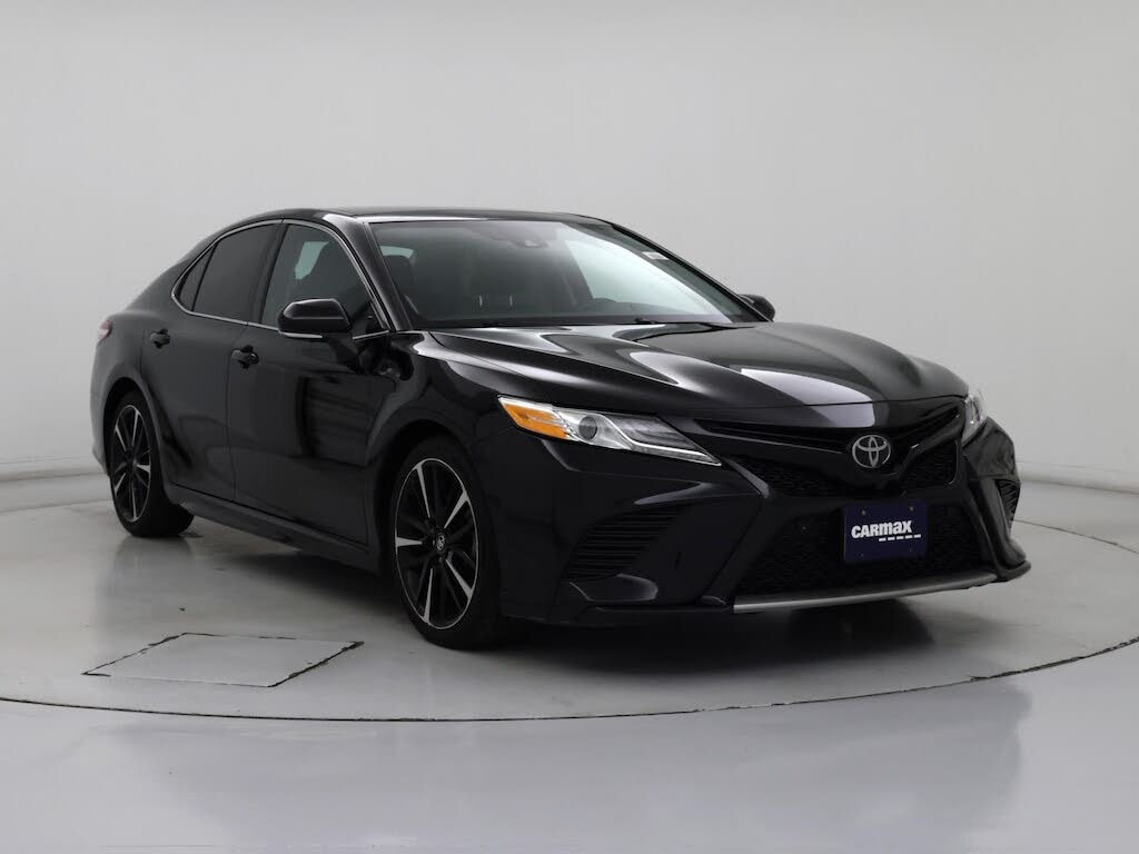 2020 Toyota Camry XSE V6 FWD