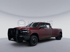 RAM 3500 Limited Crew Cab LB DRW 4WD