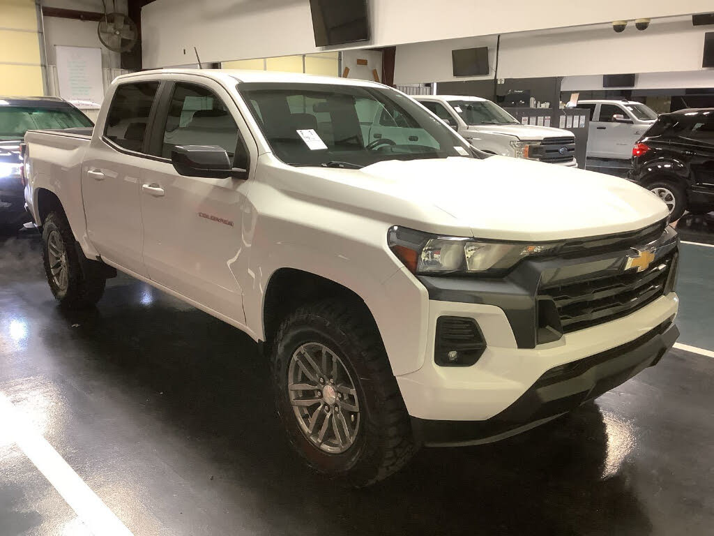 2023 Chevrolet Colorado LT Crew Cab RWD