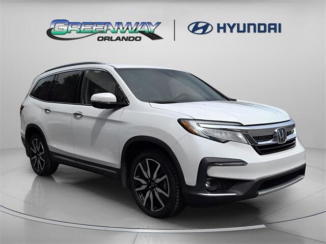 2022 Honda Pilot Touring FWD