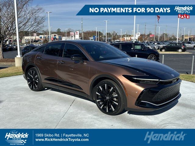 2023 Toyota Crown Platinum AWD