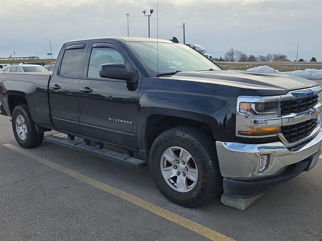 2017 Chevrolet Silverado 1500 LT Double Cab 4WD