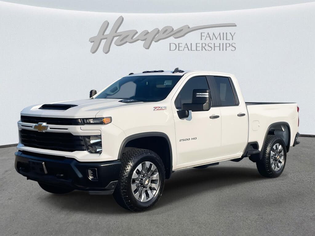 2024 Chevrolet Silverado 2500HD Custom Double Cab 4WD